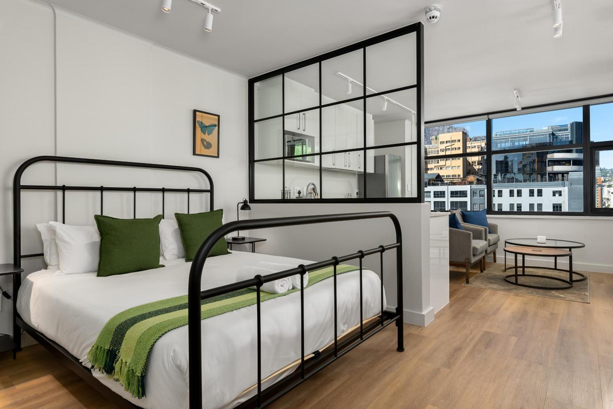 The Tokyo Luxury Apartment *